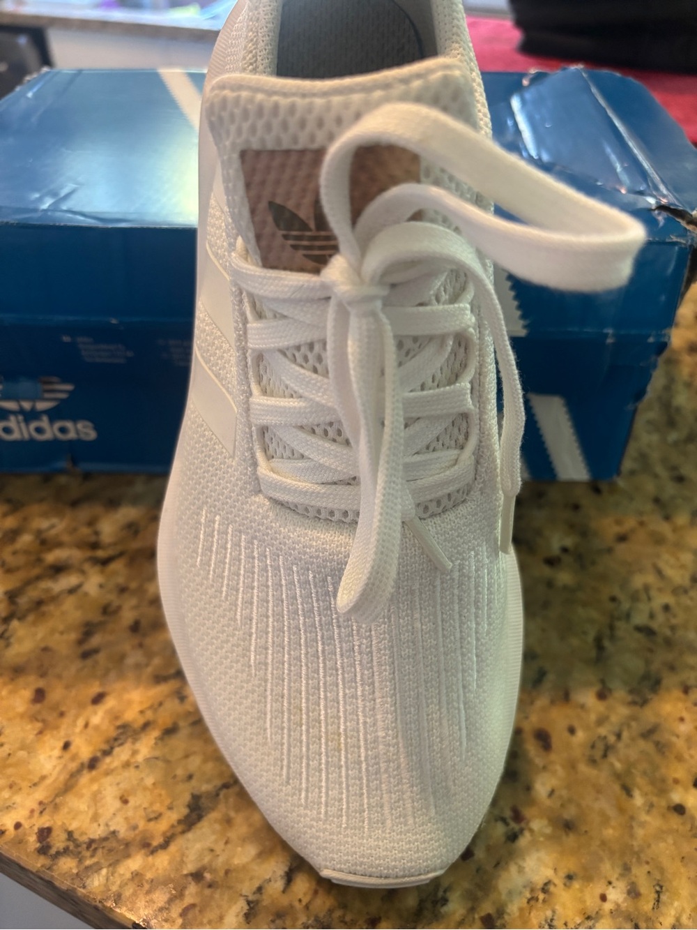 adidas whir Swift Run W